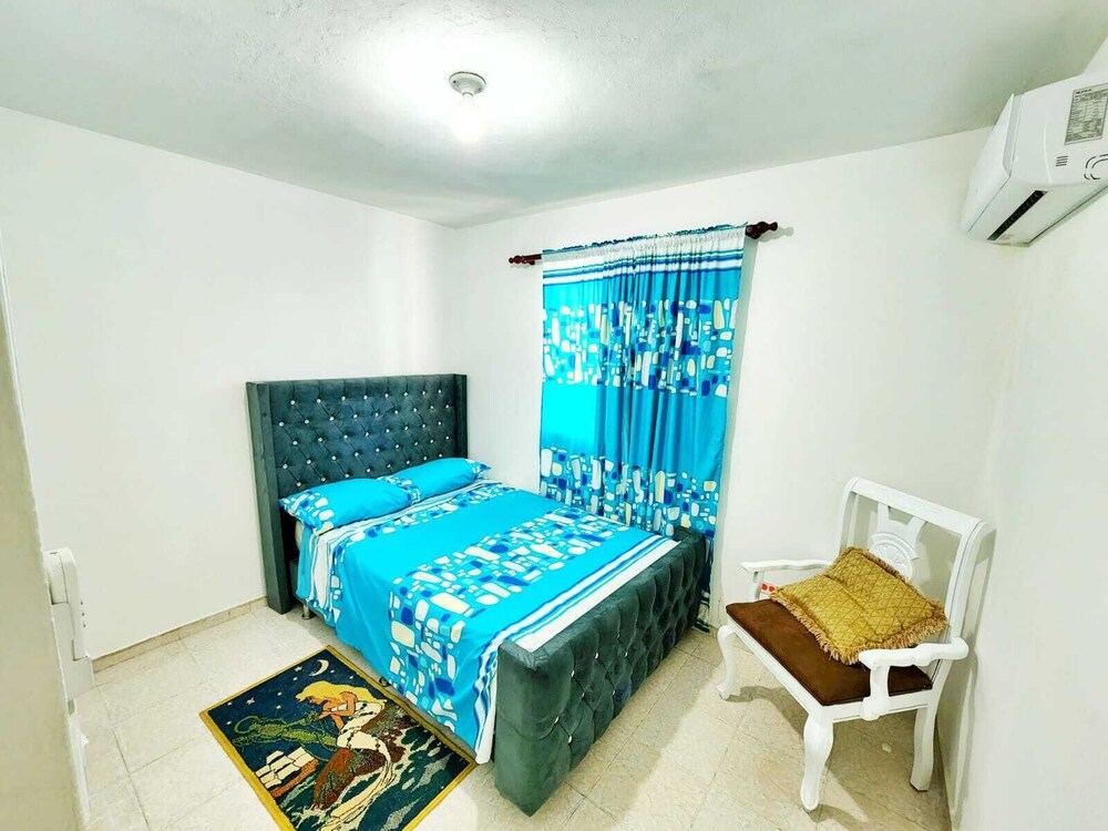 Casa de 3 Abitaciones Santo Domingo Oeste view 2