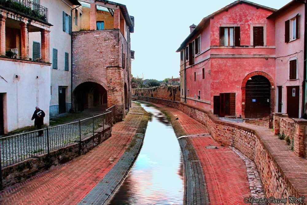 Ostello Palazzo Pierantoni
