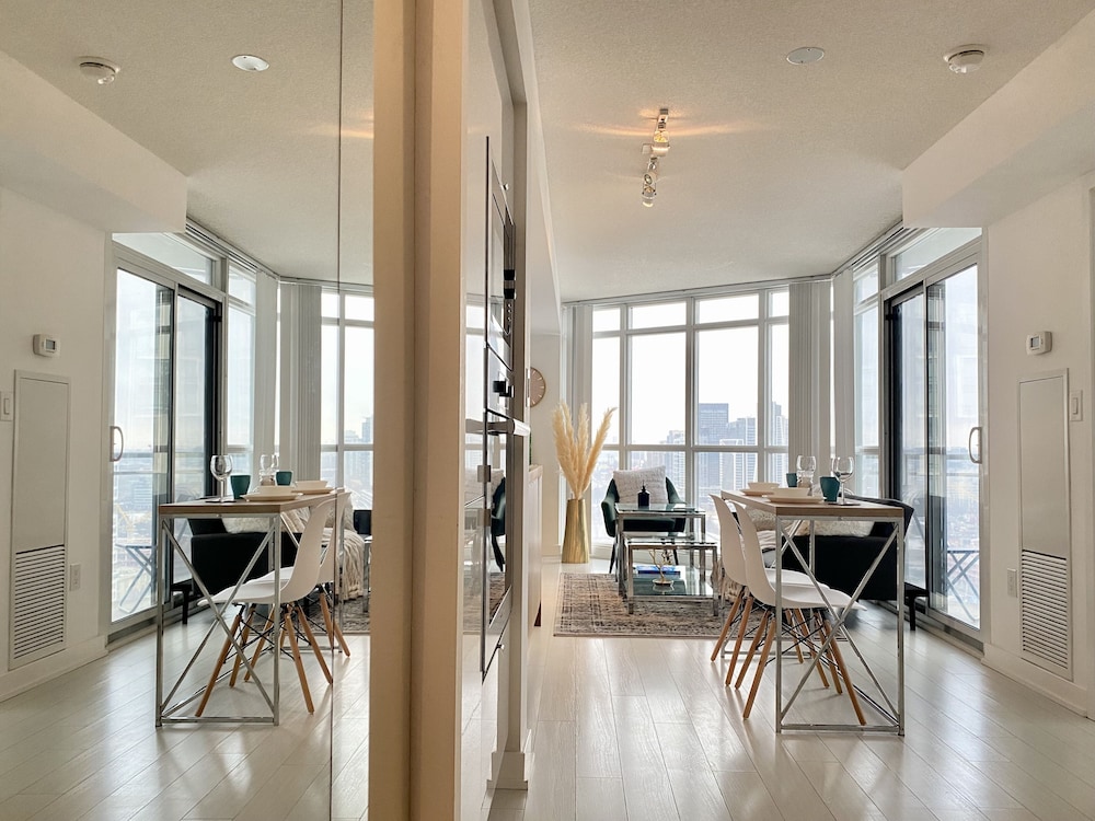 Waterfront Luxury Residences