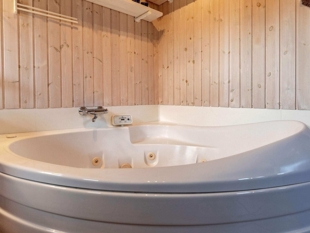 Cozy Holiday Home in Otterup near Beach view 3