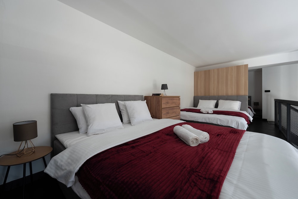 Apart loft hotel in Karlin