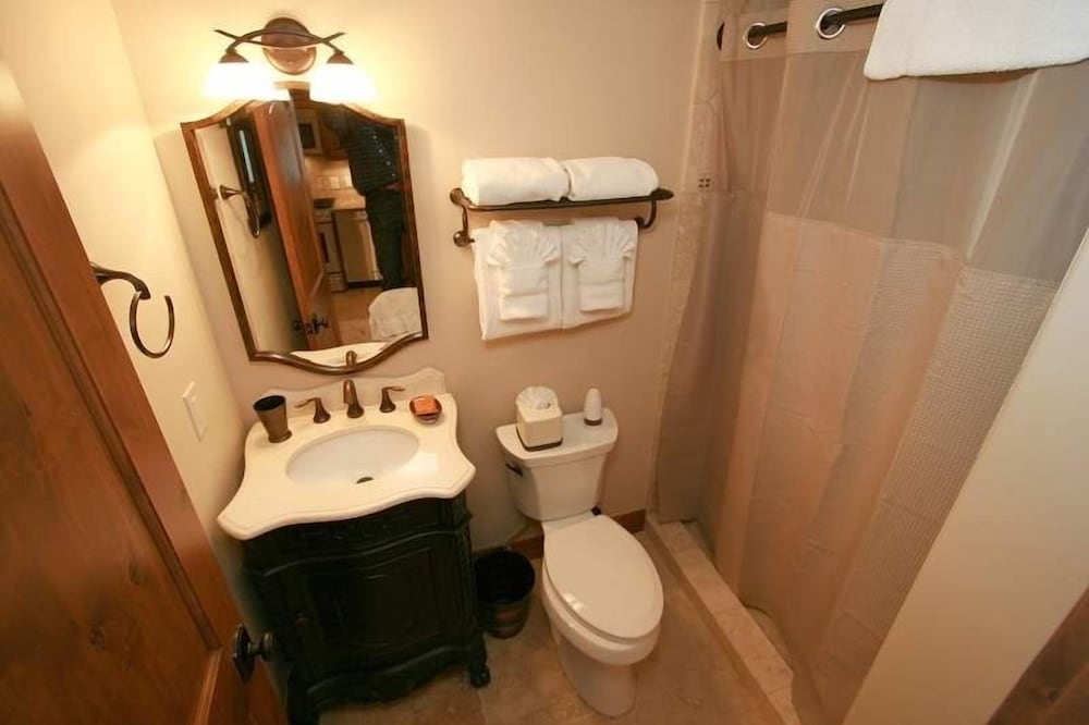 Vail Ski Resort - Villa Cortina Condos