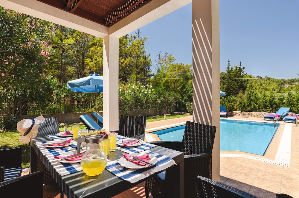 Seven Springs Villas