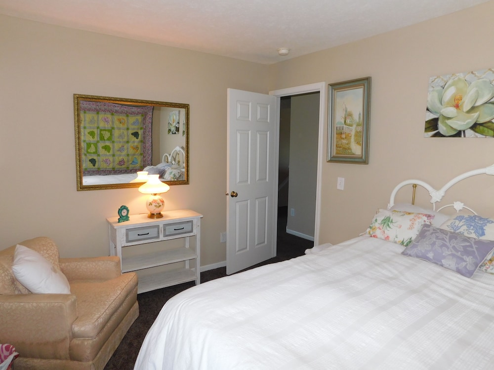 Evonne's Sharing House - Property Image 28