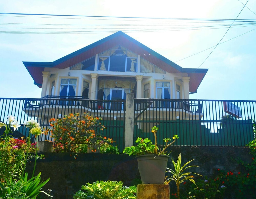 Hill Paradise