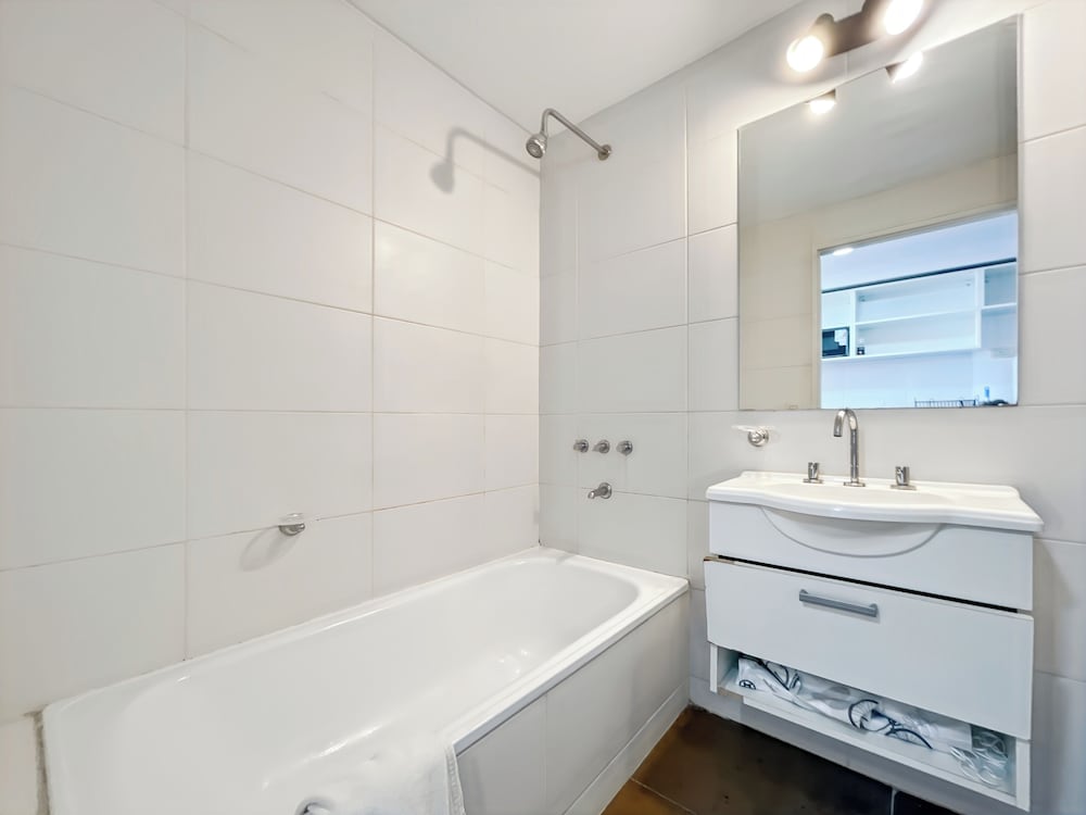 Ayres Obelisco Suites
