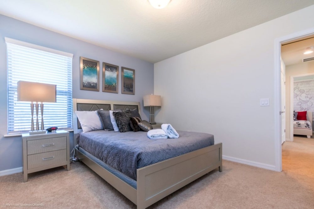 Beautiful Villa With Private Pool, Close to Disney, Orlando Villa 2619 - Image 4