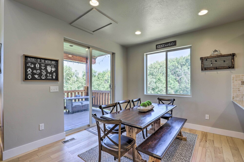 Spacious Resort Cabin in Manti-la Sal Mtns! view 5