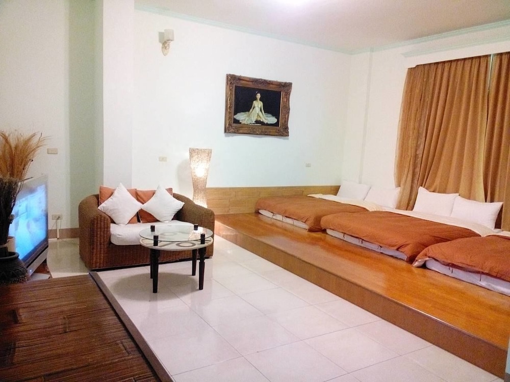 Kenting Corner B & B