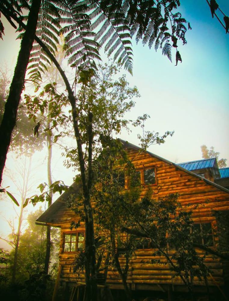 Hostel Paraiso Verde Coban