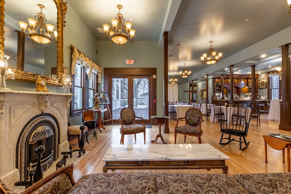 Steele Mansion