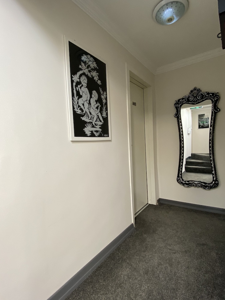 Spinel Hotel - Image 75