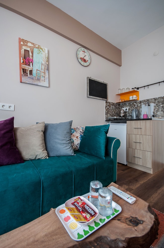 Newway Apartments