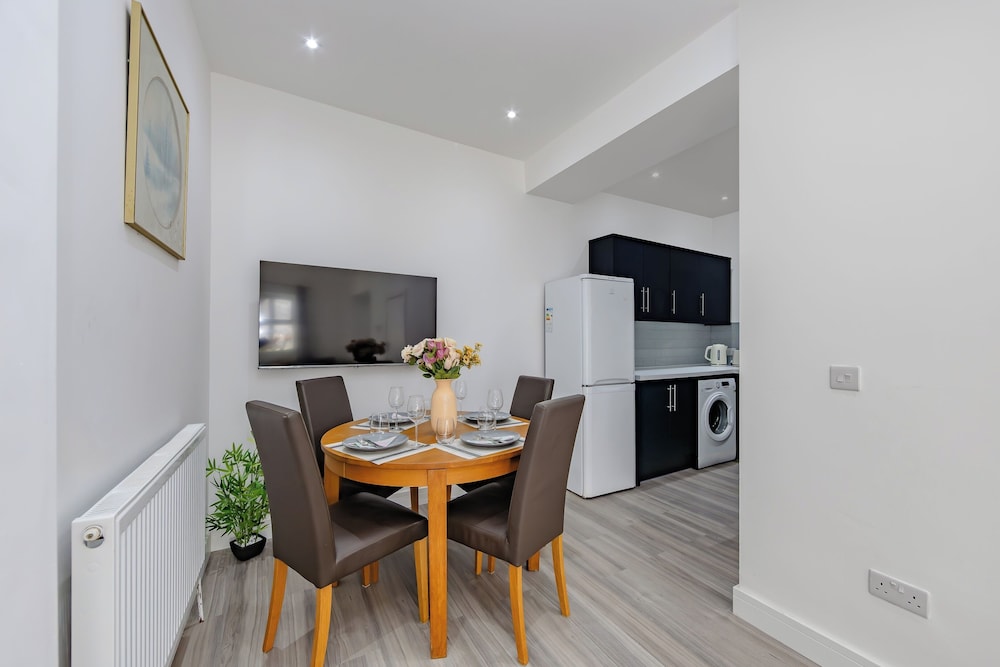 Seaside View Retreat in Clacton-on-sea