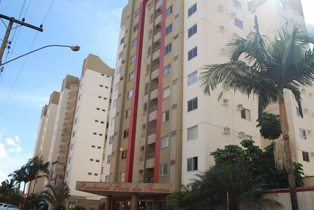 Hotel Prive das Thermas I - Achei Férias - Image 1