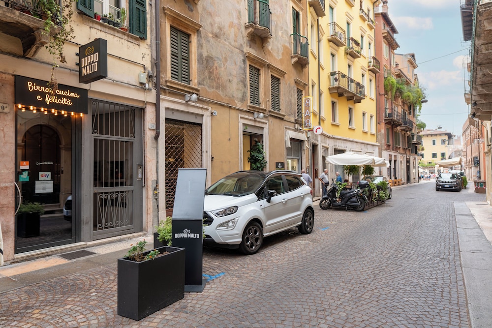 Residenza Pellicciai