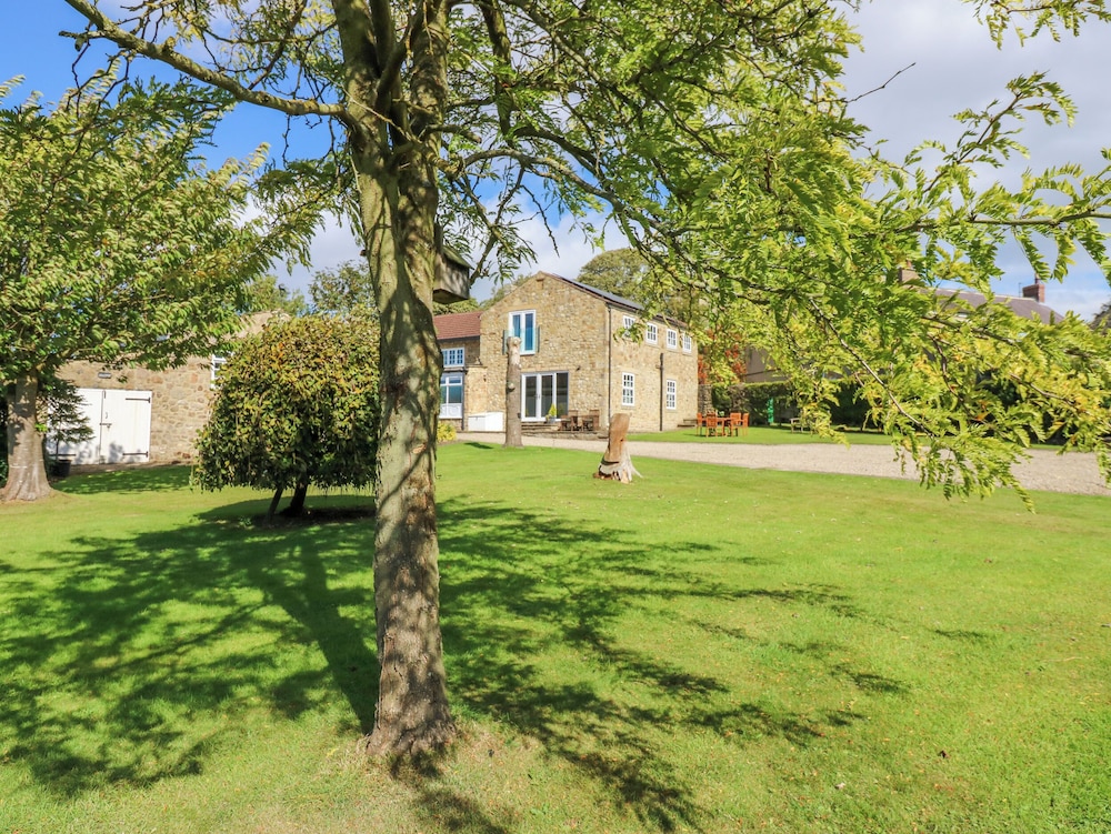 Moorhen House