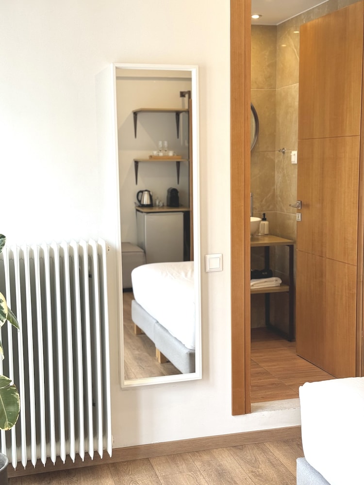 Voulis Best Globle Home