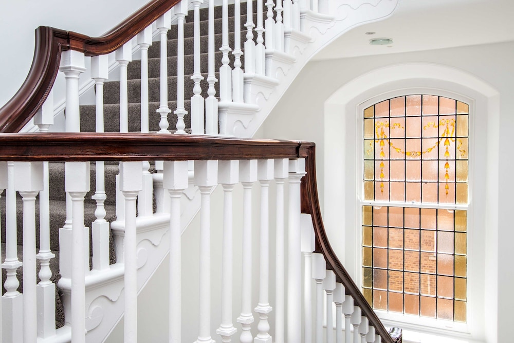 Your Stay Bristol Beaufort House