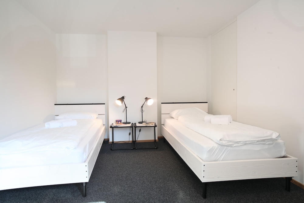 Nest -  Elsastrasse