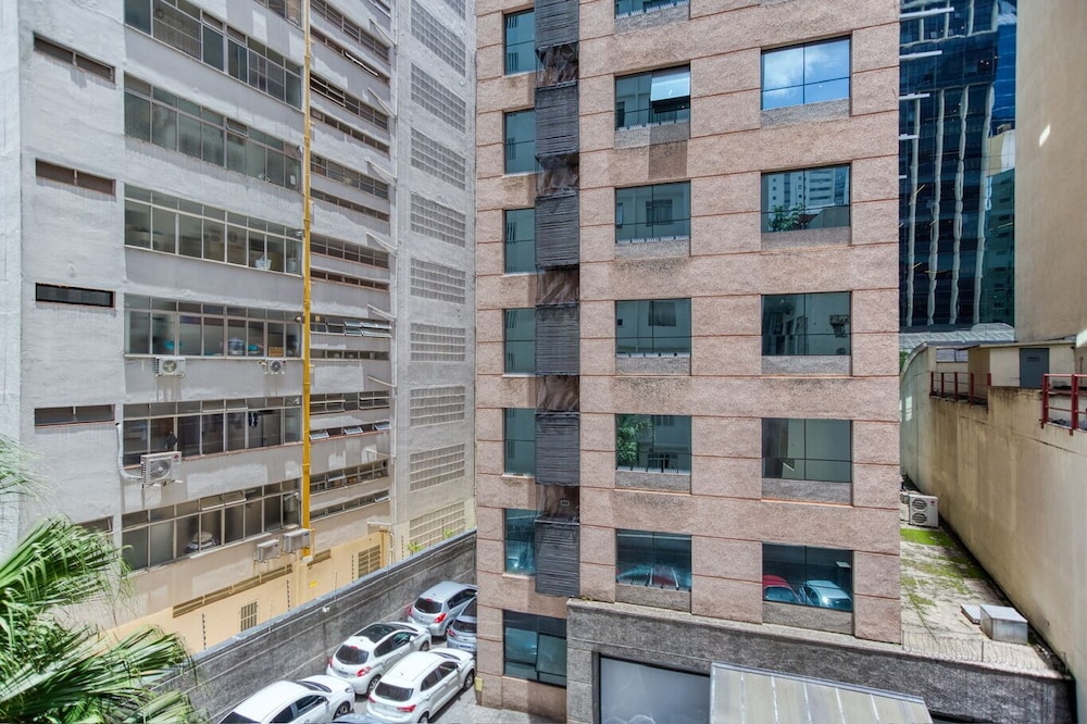 Apto com Smart Lock a 250m da Paulista e do Metr