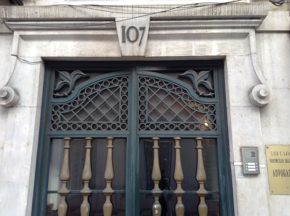 Lisbon RiverView Hostel