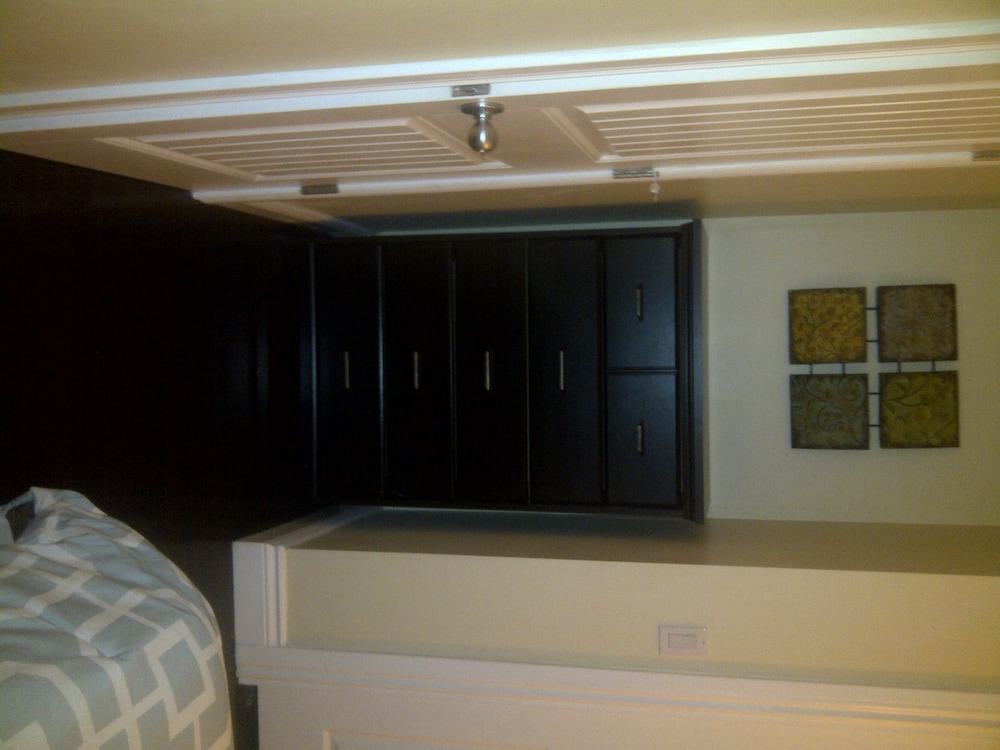 Fredericton Vacations - Work Play Suites - Property Image 3