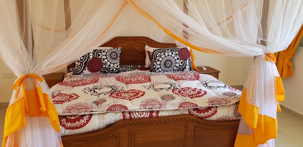 Casa Desqua Luxury Residence view 3