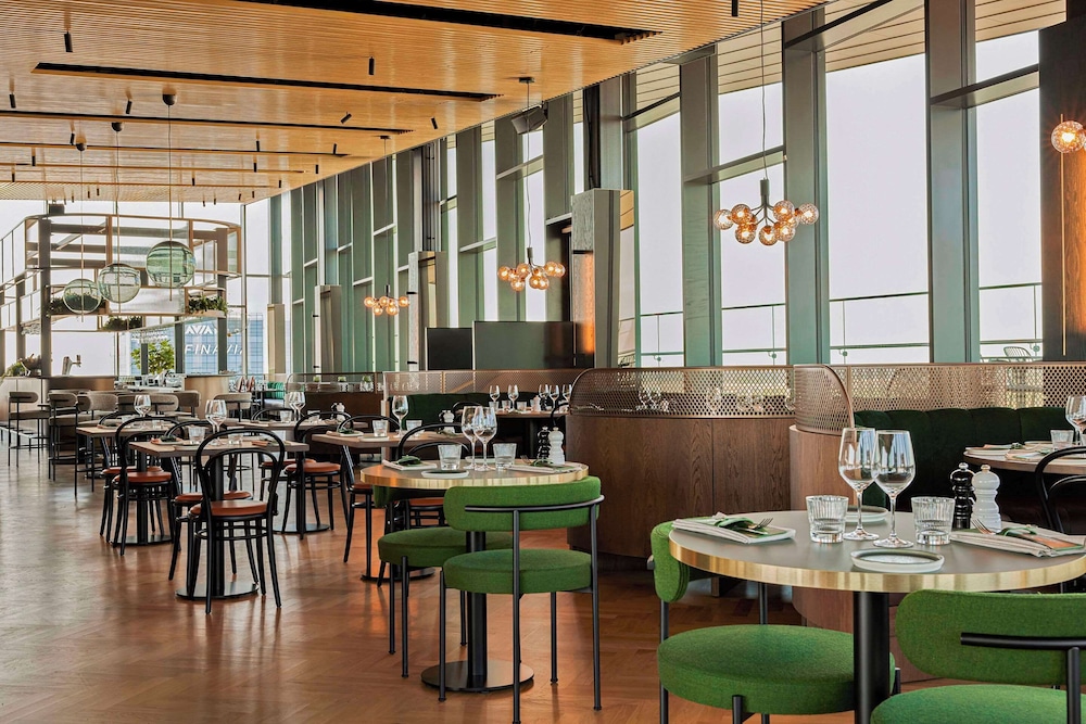 Vantaa Vacations - Clarion Hotel Helsinki Airport - Property Image 9