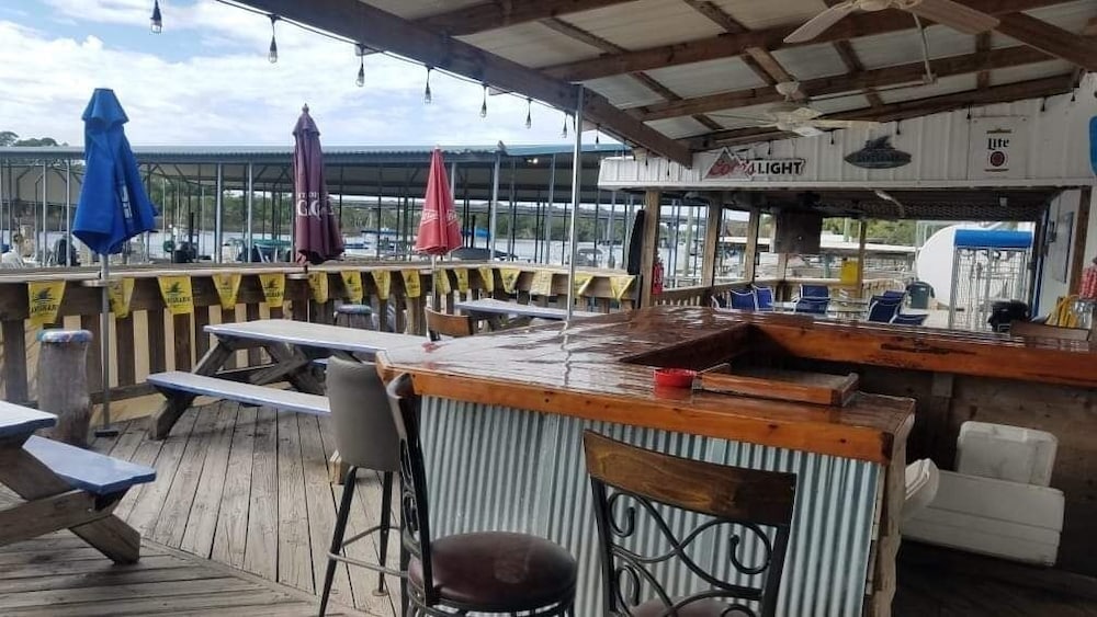 Steinhatchee River Inn