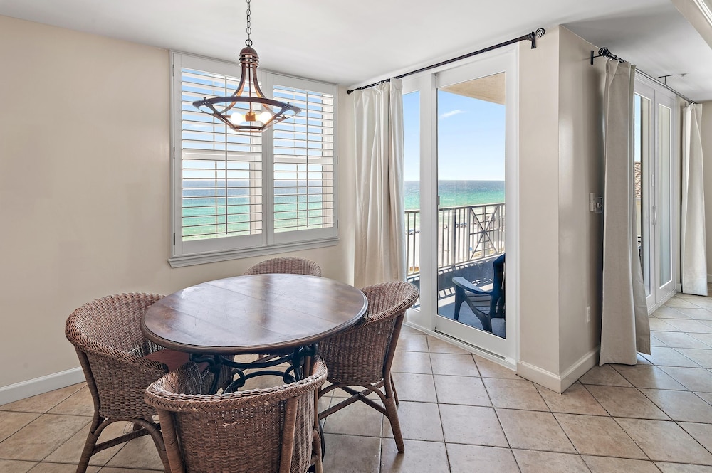 Inn at Crystal Beach 611