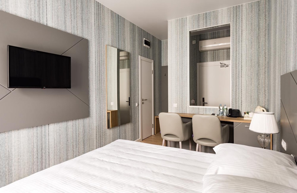 Aleon hotel