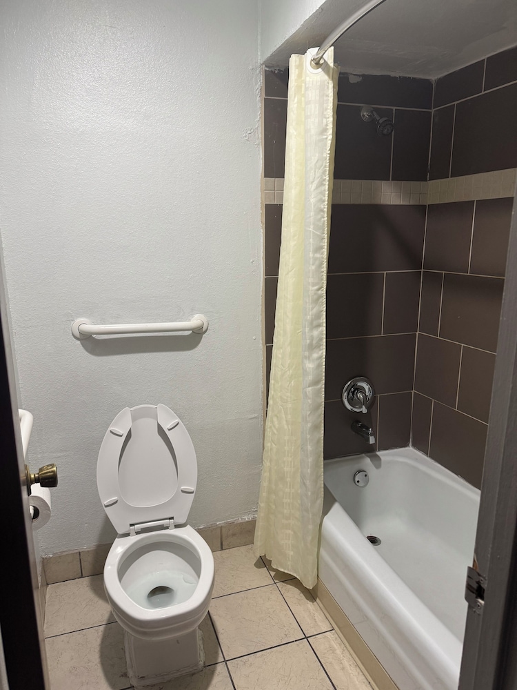 spanish trails inn
