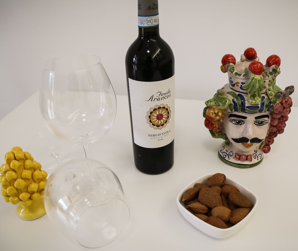 Radici Sicilian Holiday Home-b An Oasis of Relaxation in the Heart of Sicily