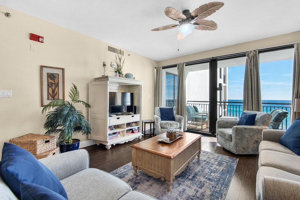 Navarre Towers 805
