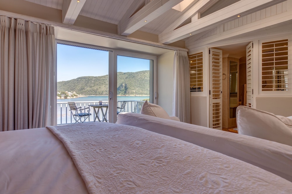 Amanzi Island Boutique Hotel