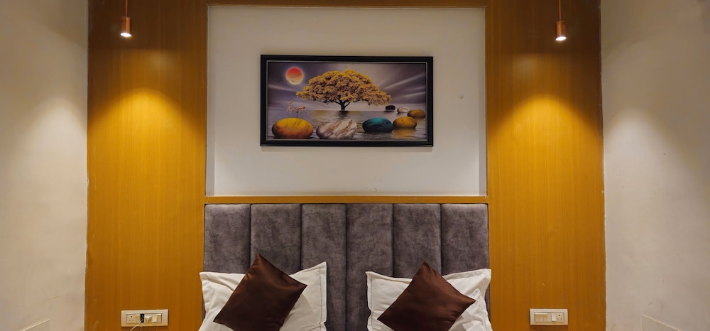 Hotel Royal Look