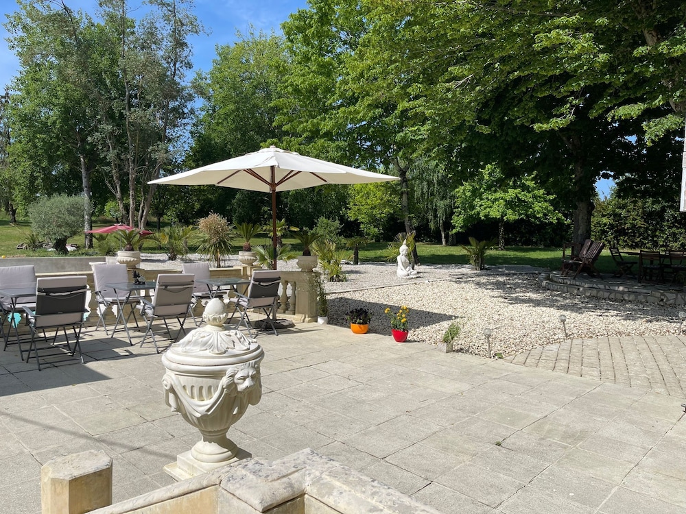 Le Domaine de Canesse
