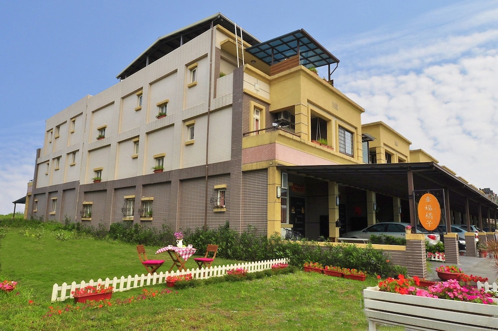 Happy Orange Homestay