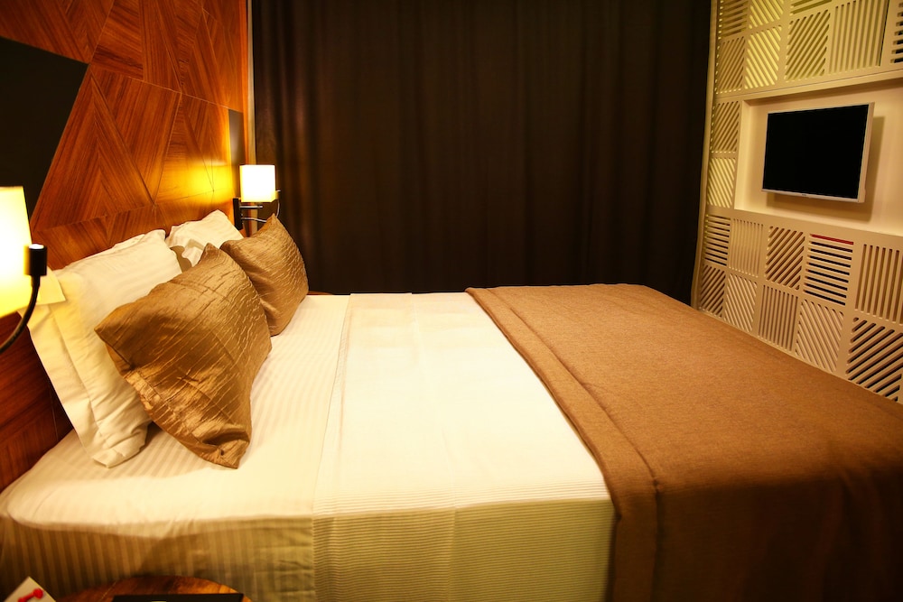Ramada by Wyndham Mersin - Image 48