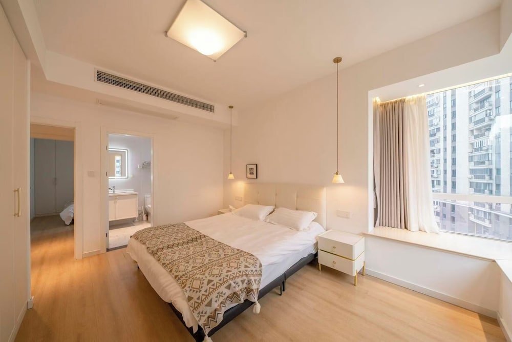 Book and Bed - Xujiahui