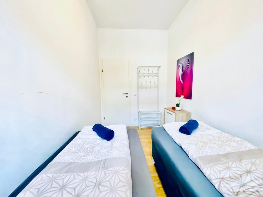 Ideal 3BR for 6 15 Min to Stammersdorf