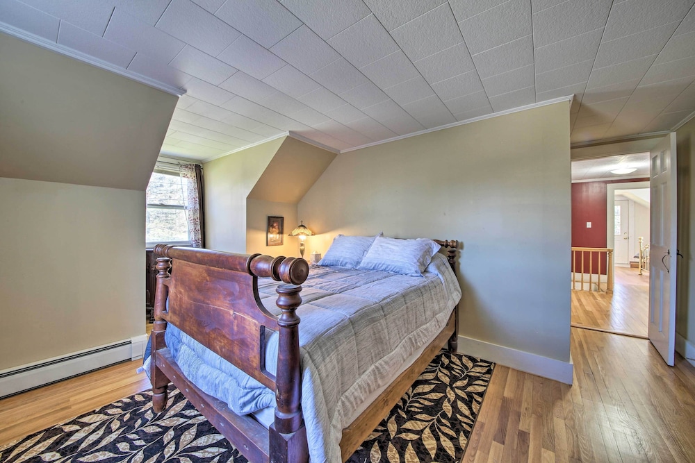 Colonial Home in Bucksport w/ River Views!