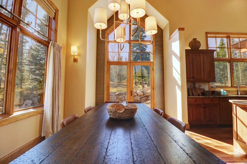 Peakside Escape 178 3 Bedroom Home