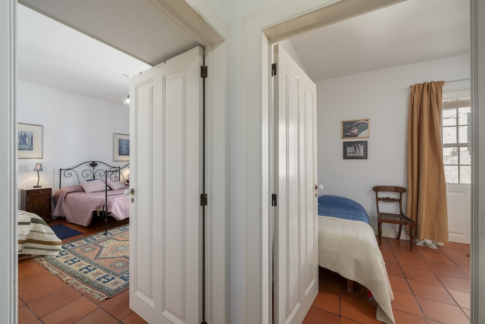 On the North Coast, by the sea - Casa do Terreiro view 4