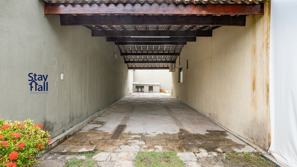 Casa em Porto-Piscina Privativa-SH068