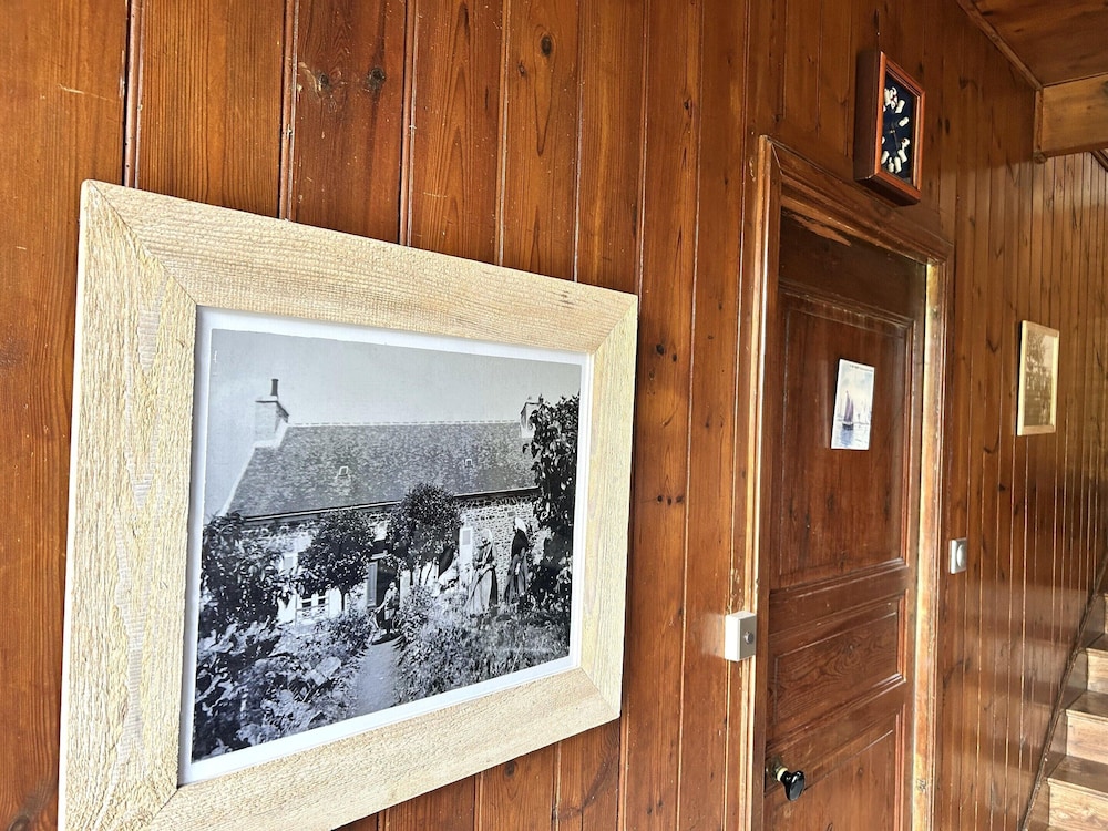 Charming Breton House Near Petit Havre Beach