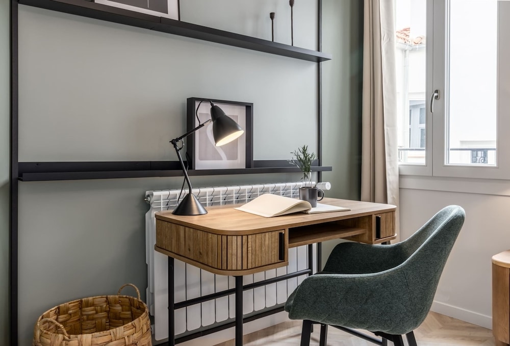 Ziggy - 3 Bedrooms and Terrace and Balcony in Trafalgar