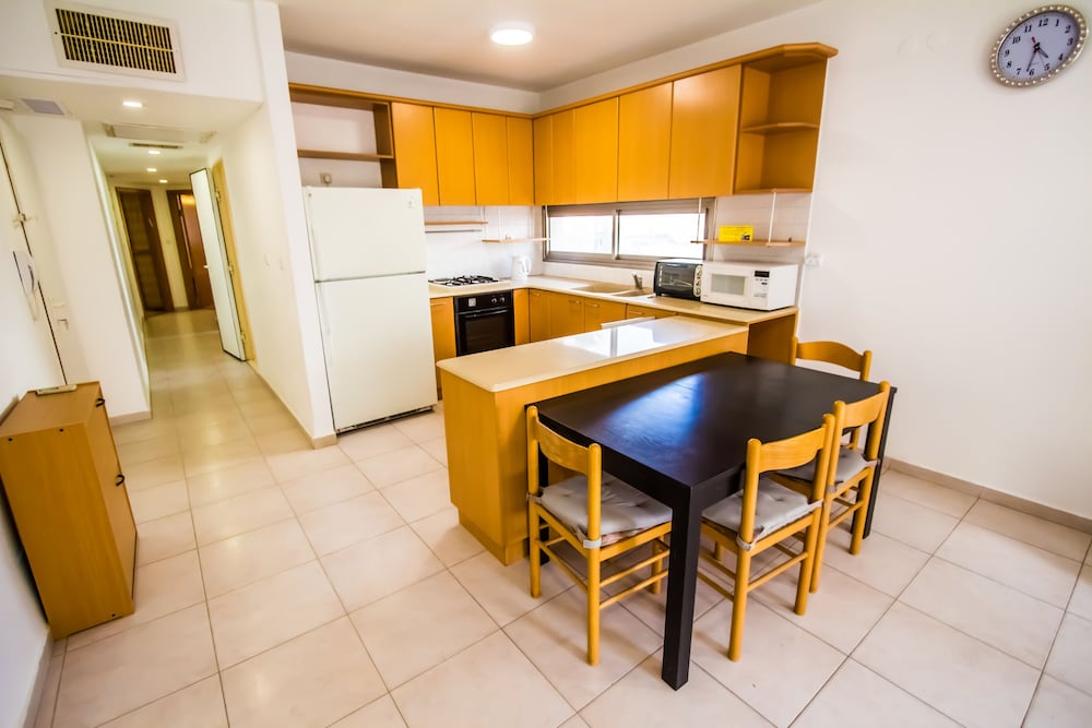 Apartment - Tel Aviv