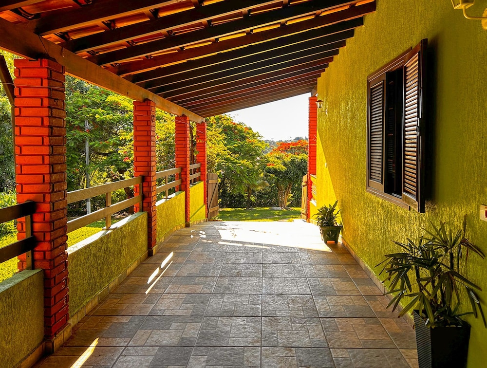 Ch Cara Iracema com Lazer Completo e Wi-fi